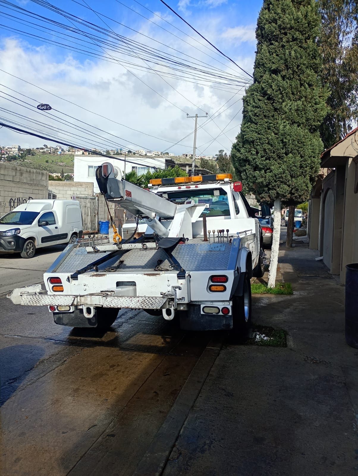 Servicio de grúa por fallas mecánicas