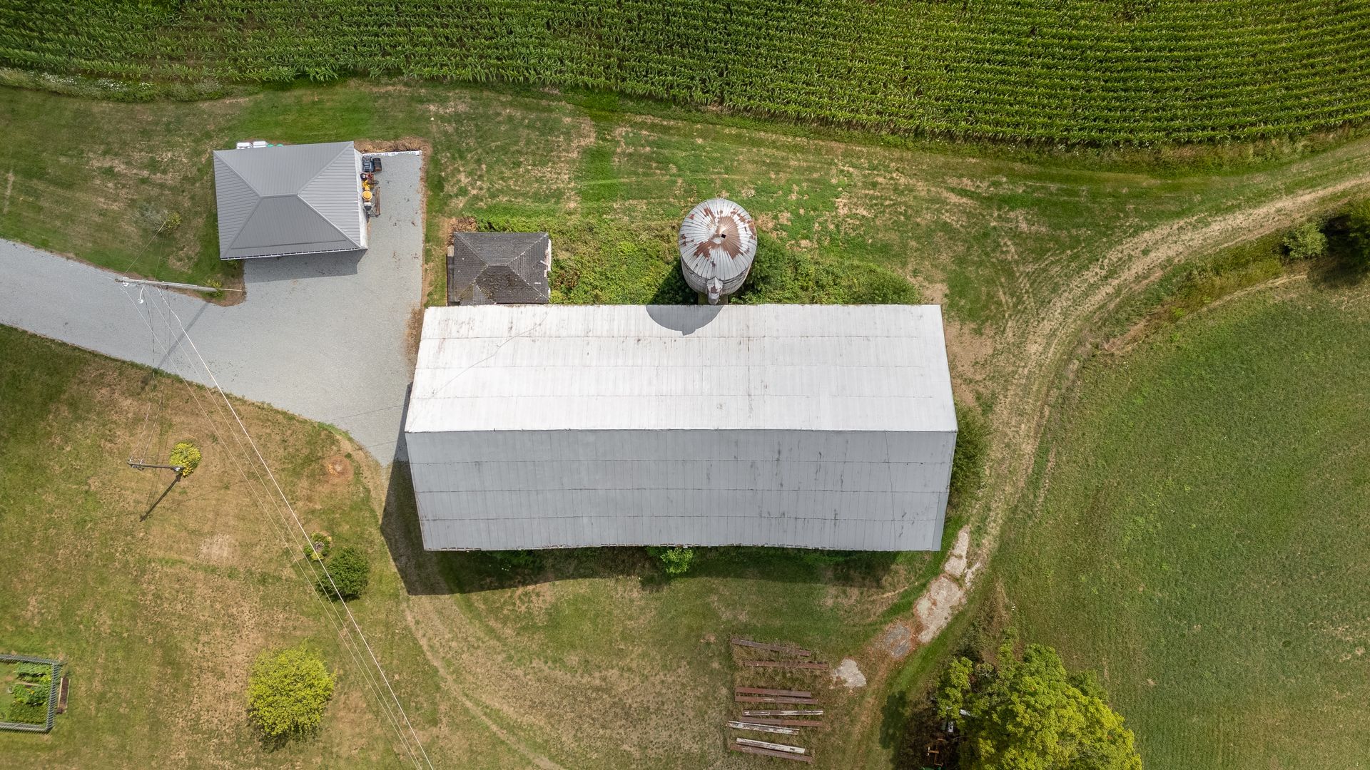 Bay & Bent | Reclaimed Heritage Barns | Pennsylvania