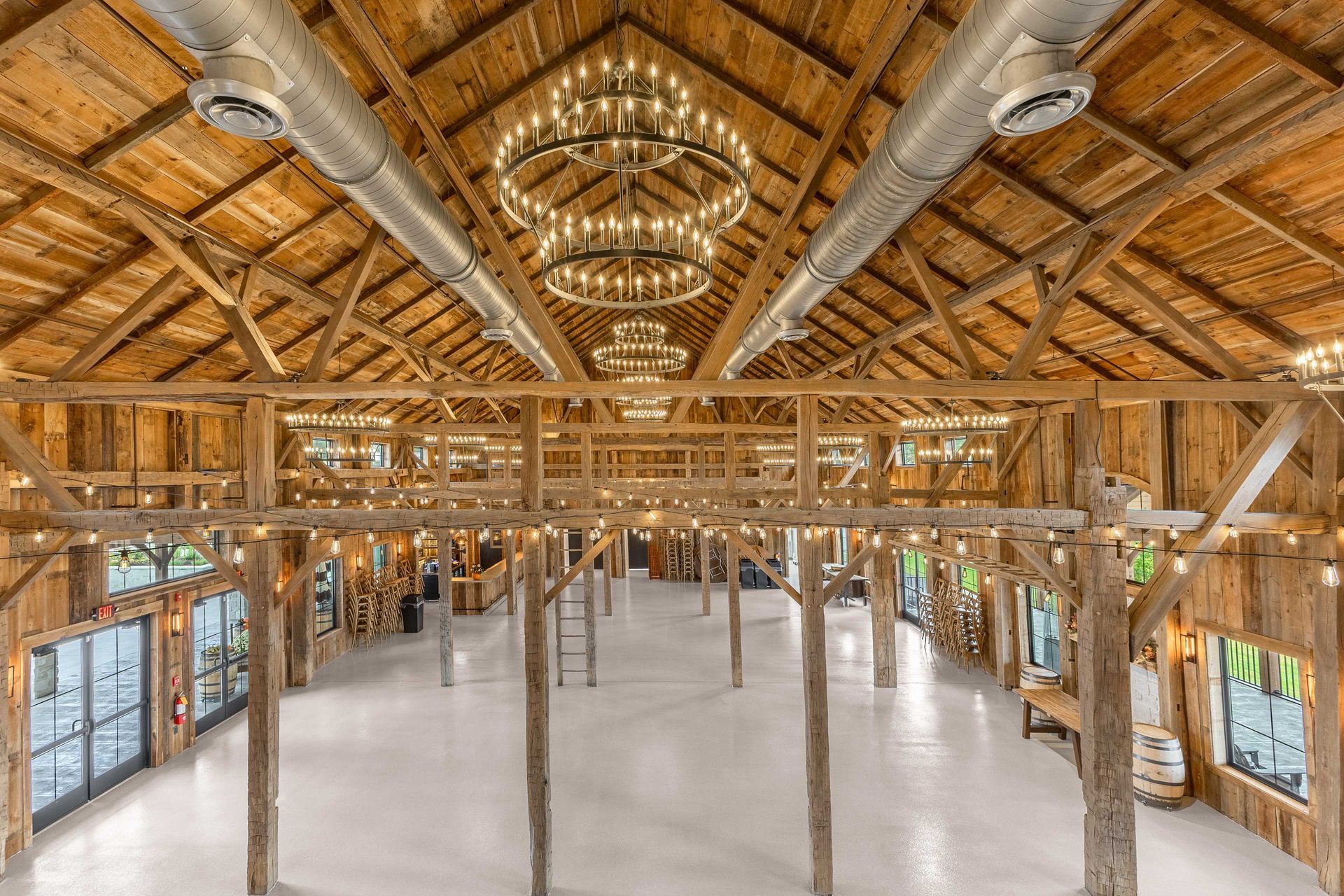 American antique barns 