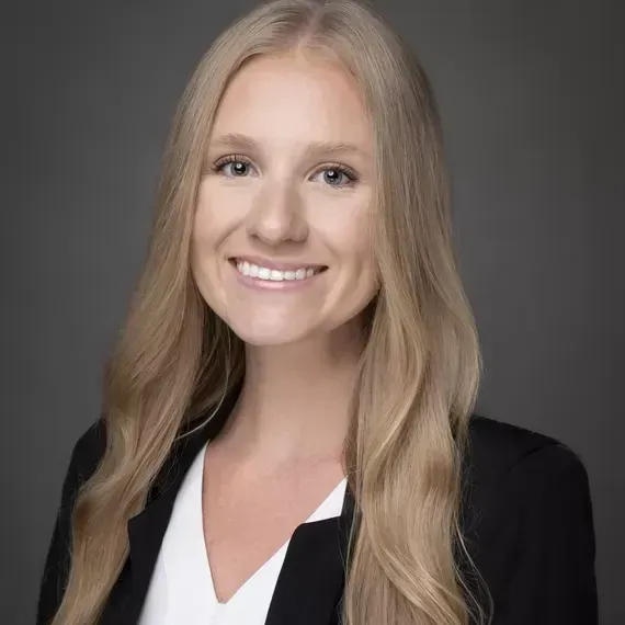 Attorney Lauren Scroggins Headshot