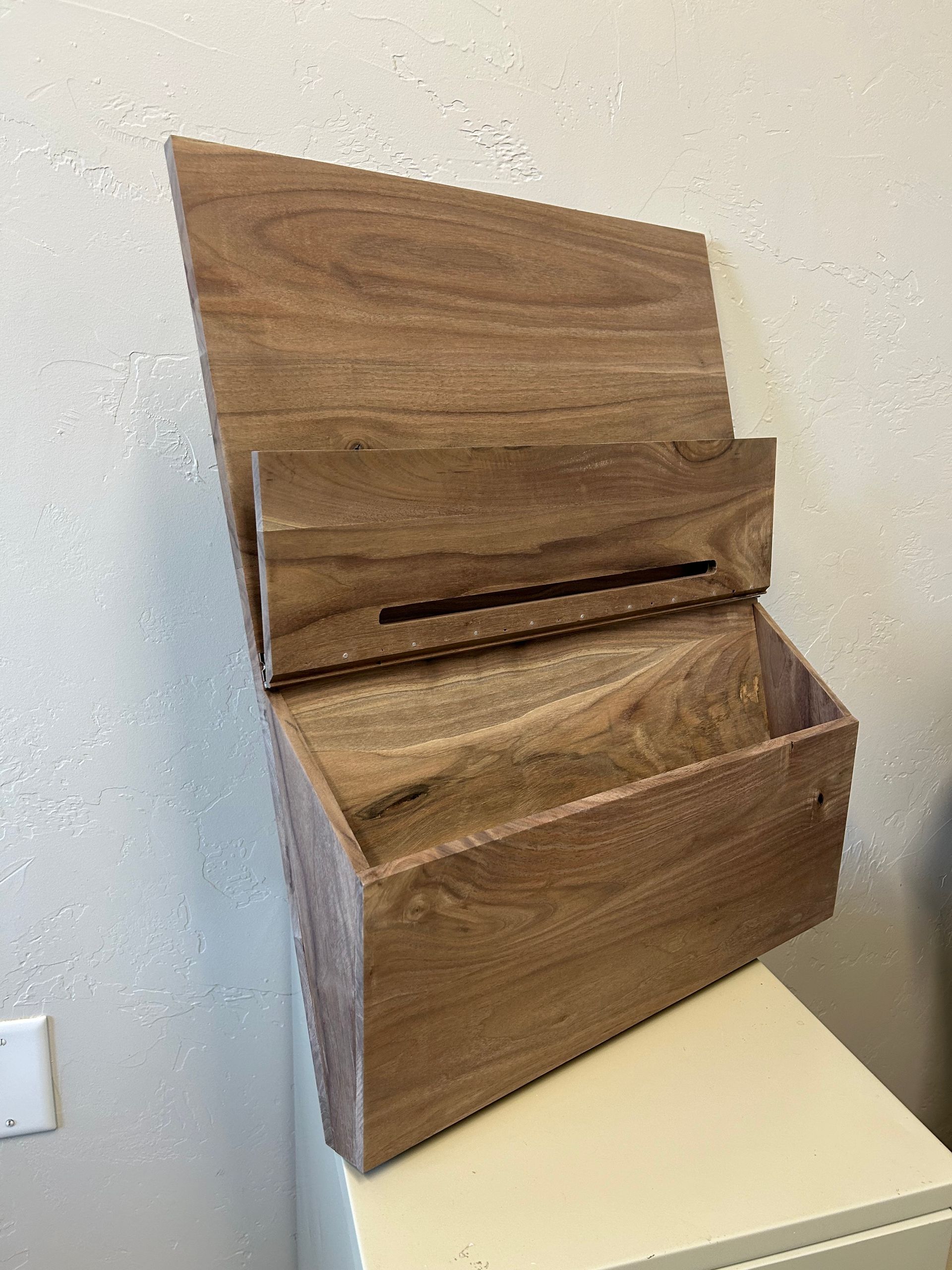 Walnut Mailbox
Husky Timber Woodworking