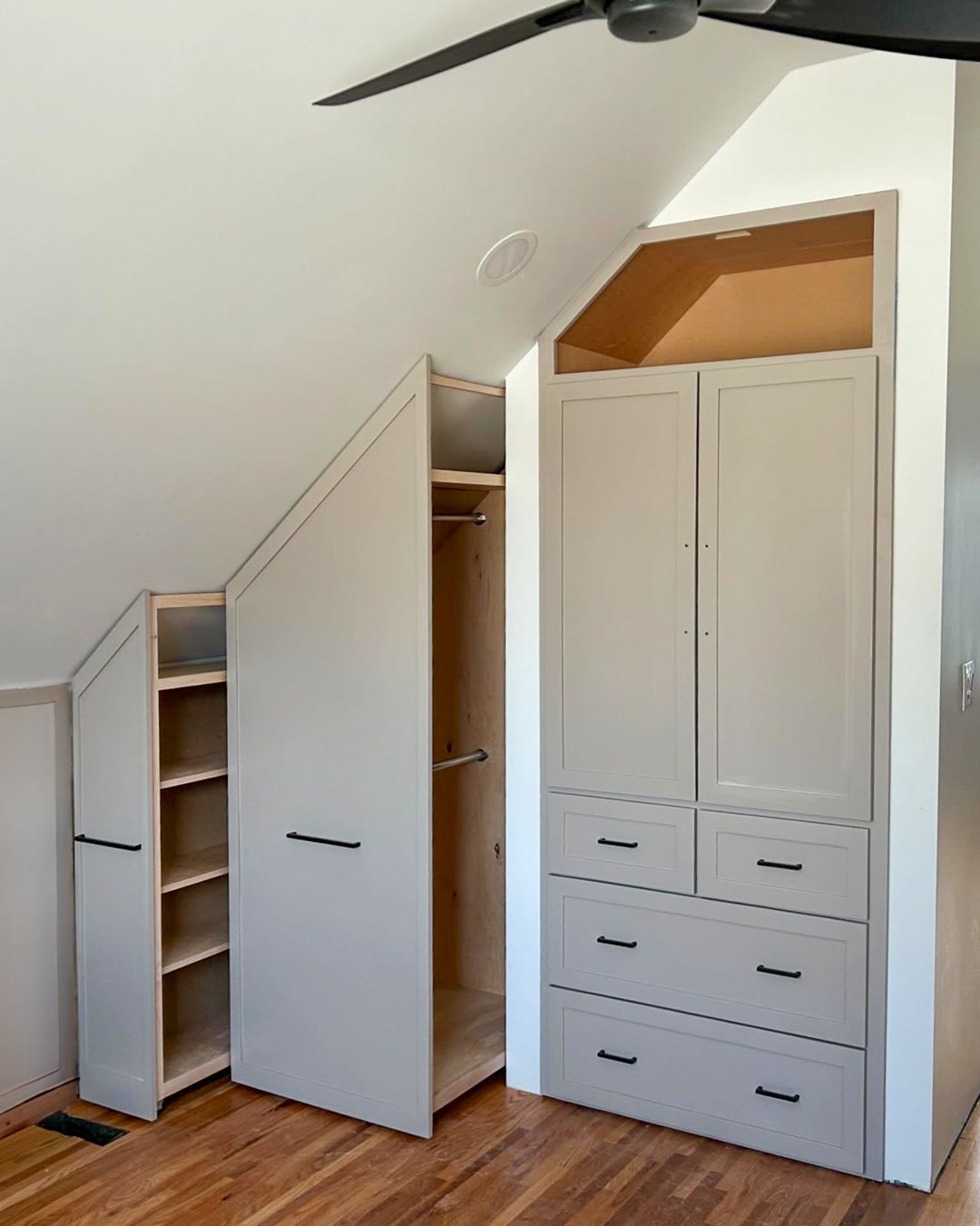 Rollout shoe & clothes organizer
Husky Timber Woodworking