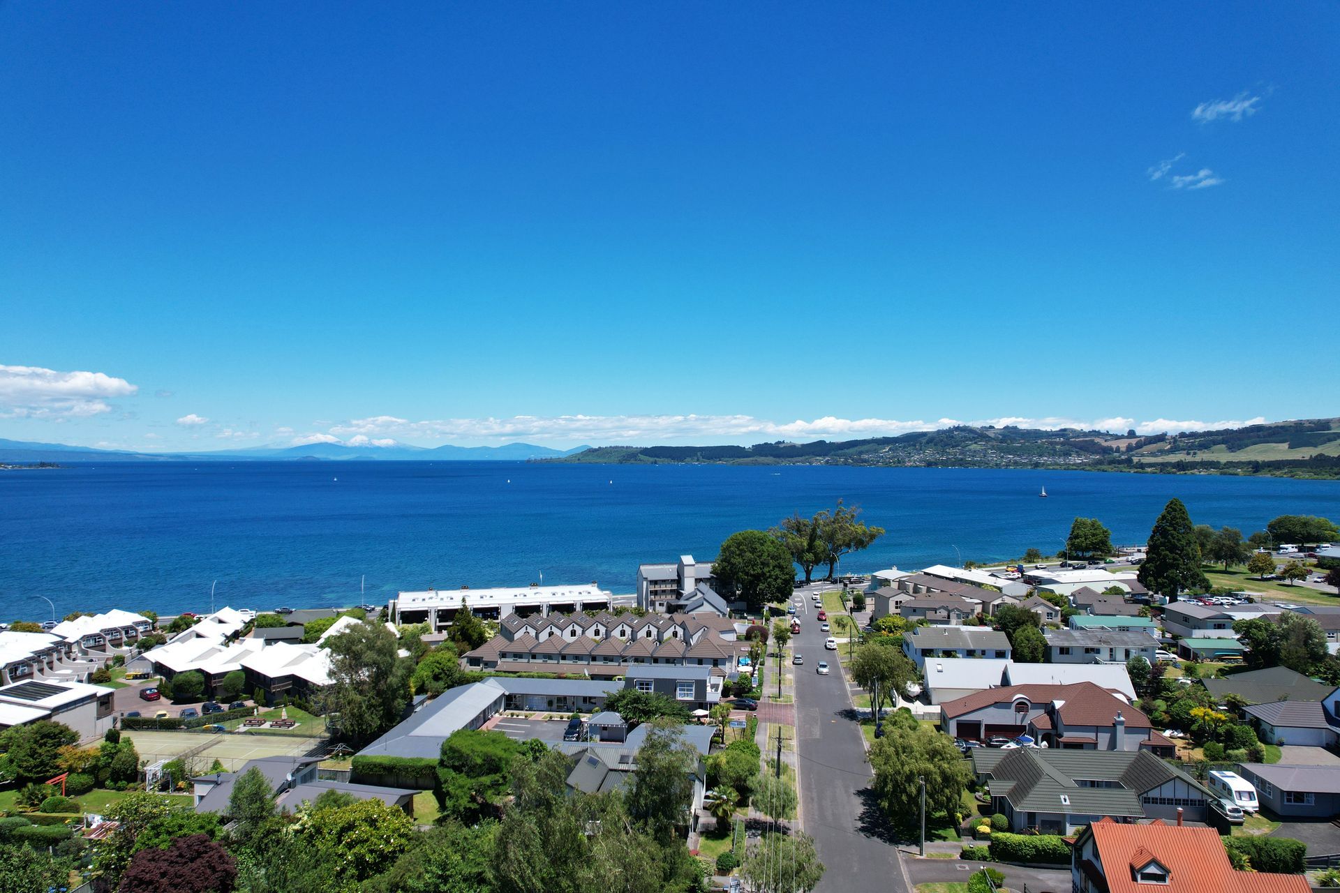 Lake Breeze Motel Taupo