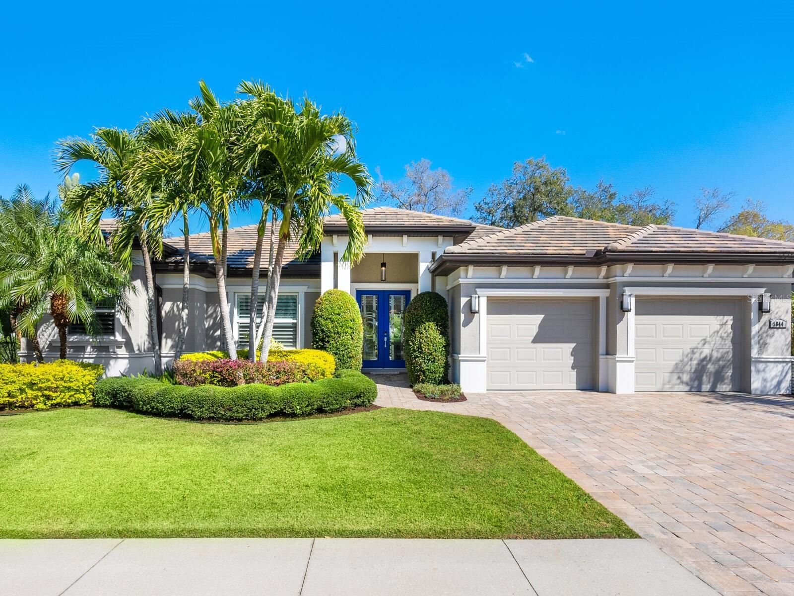 5844 Meriwether Place, Sarasota, FL 34232