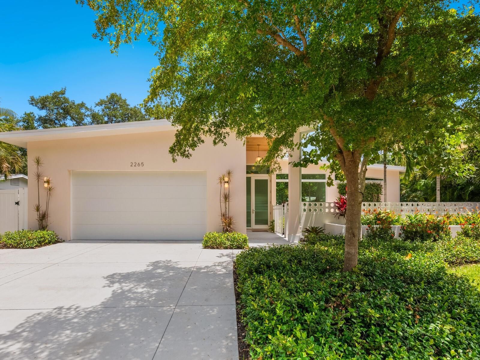 2265 Clematis Street, Sarasota, FL 34239
