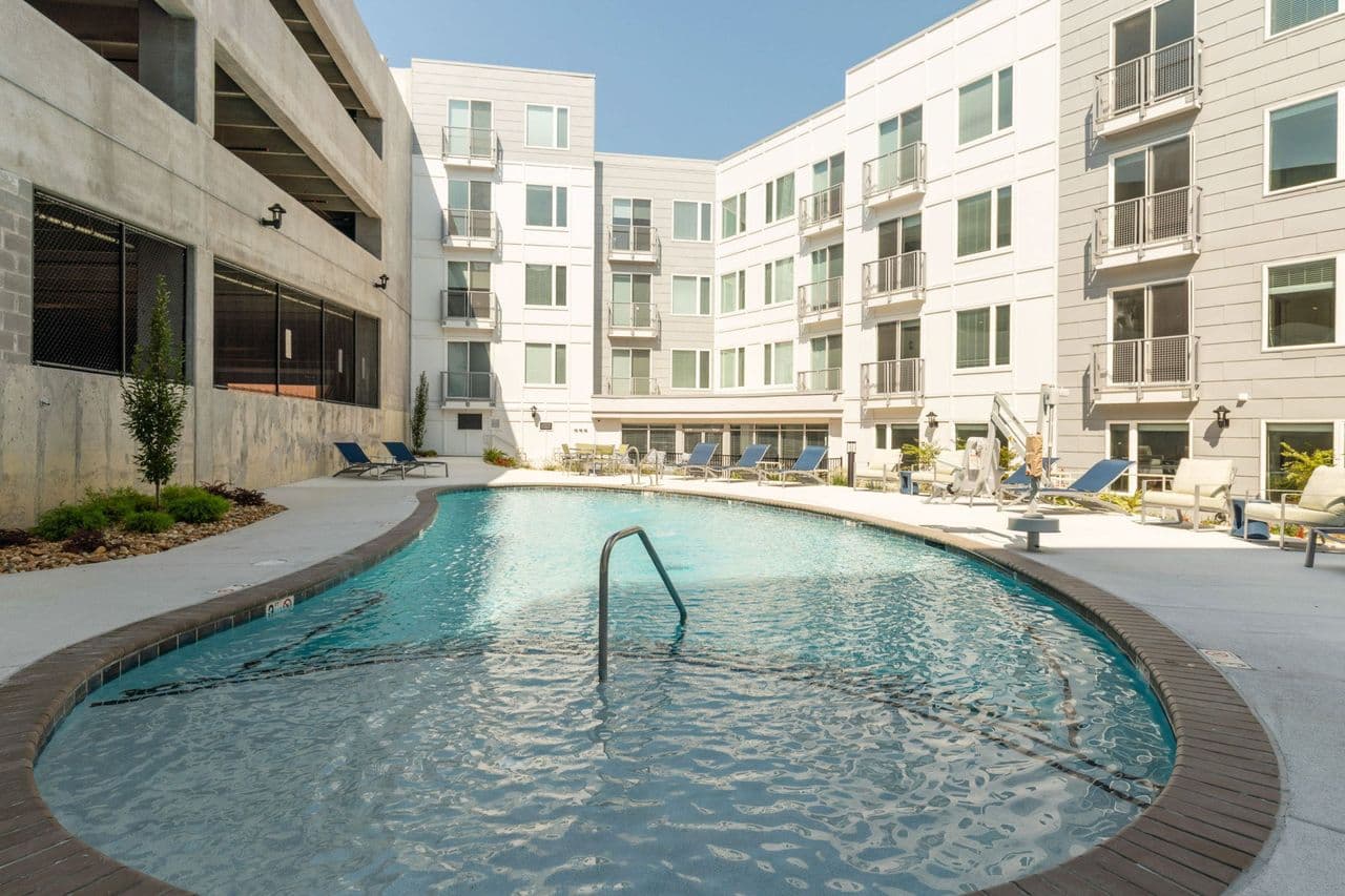 Innslake Place Apartments in Glen Allen, VA