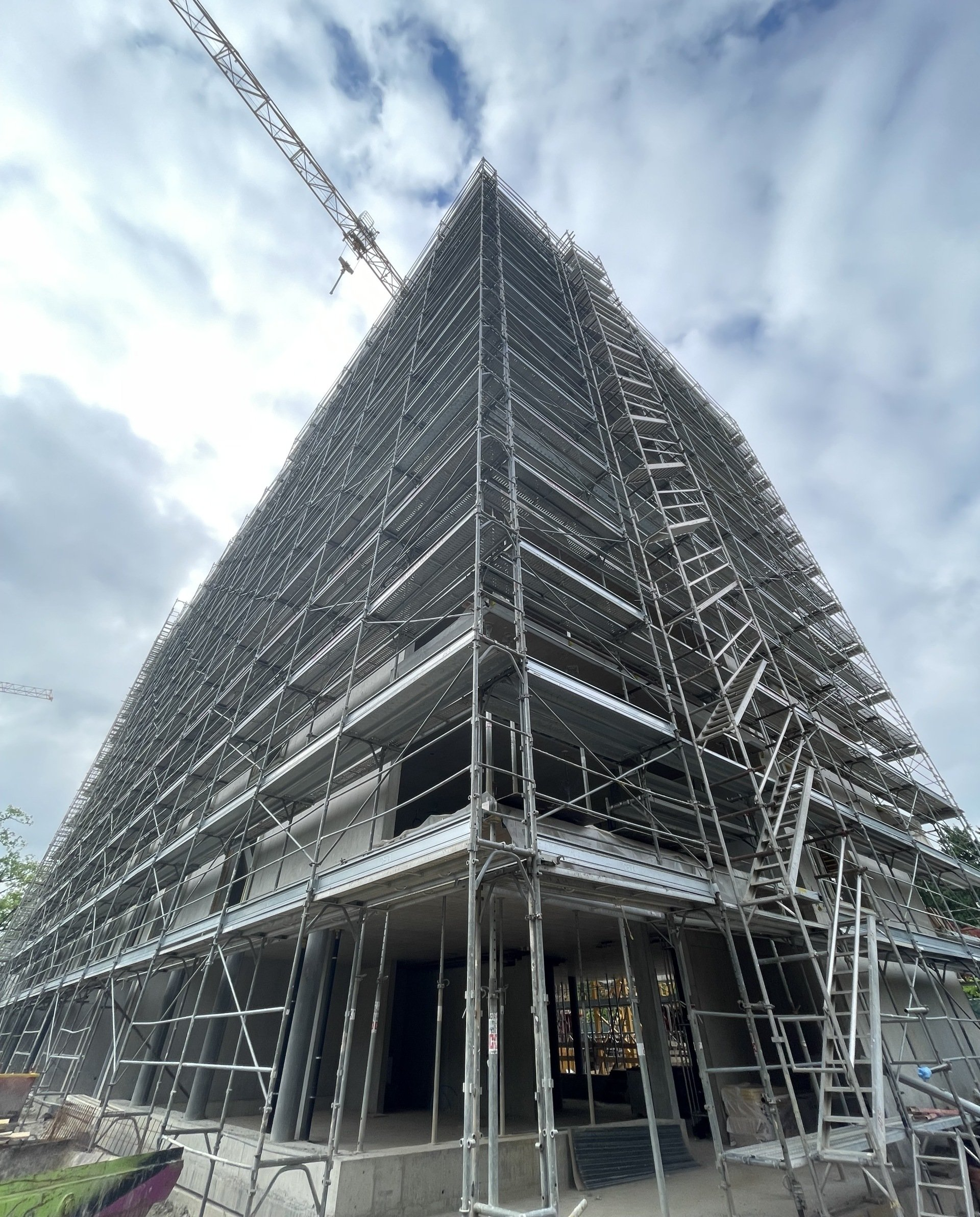 complete scaffolding of a building