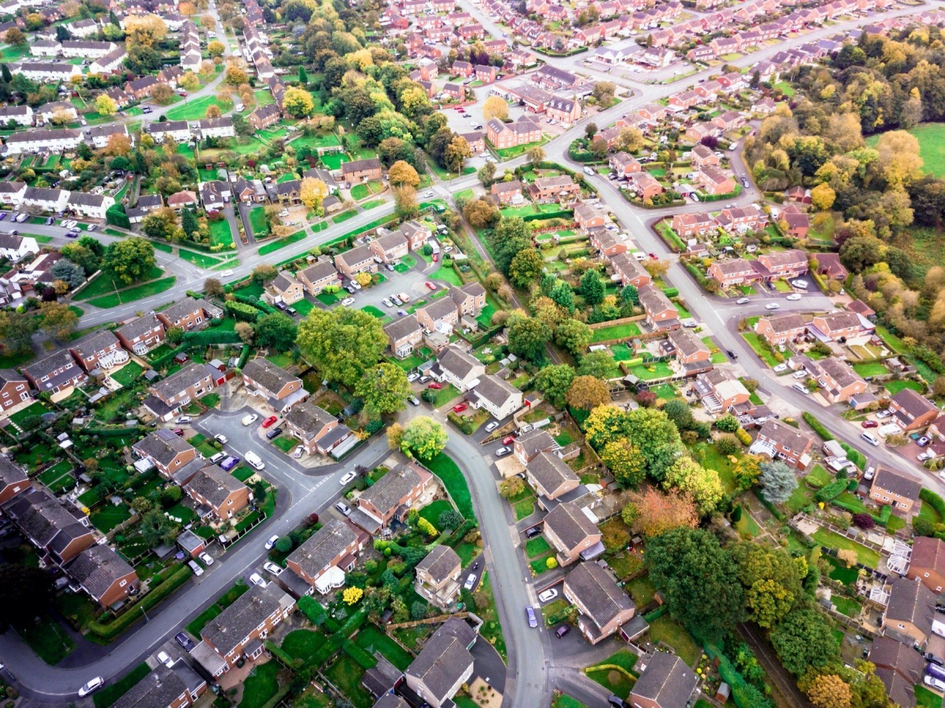 image of city and link to about us page