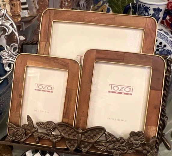 McAdams' Ltd. in Columbia, MO | Wedding Registry | Margo Young & Chase Monte