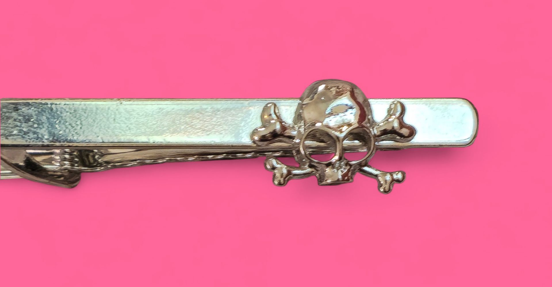 Pinza de corbata de calavera