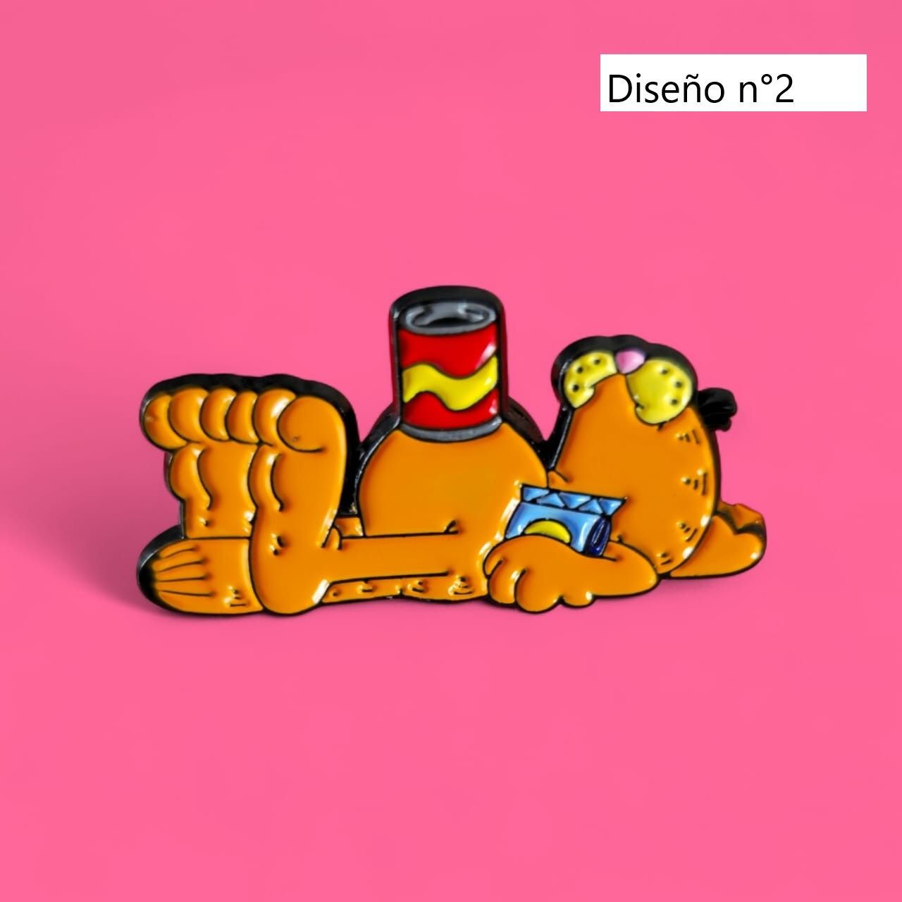 Pines de gatos naranjos