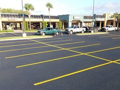 Yellow Road Line — Mercedes, TX — Bernal Paving