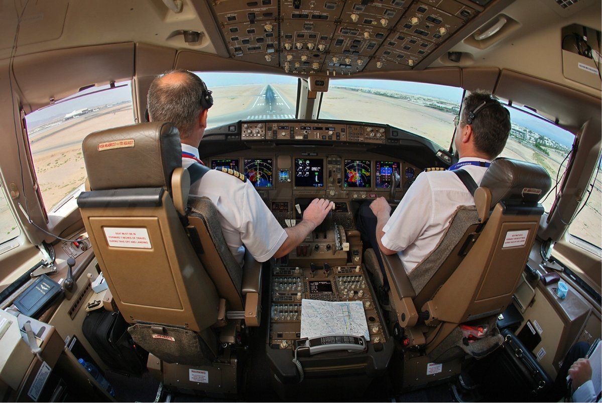 777 crew