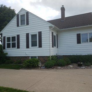 Landscaper – Rochester, MN – Advanced Lawn Services