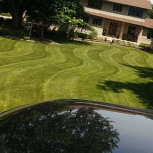 Commercial Mowing Contractor – Rochester, MN – Advanced Lawn Services