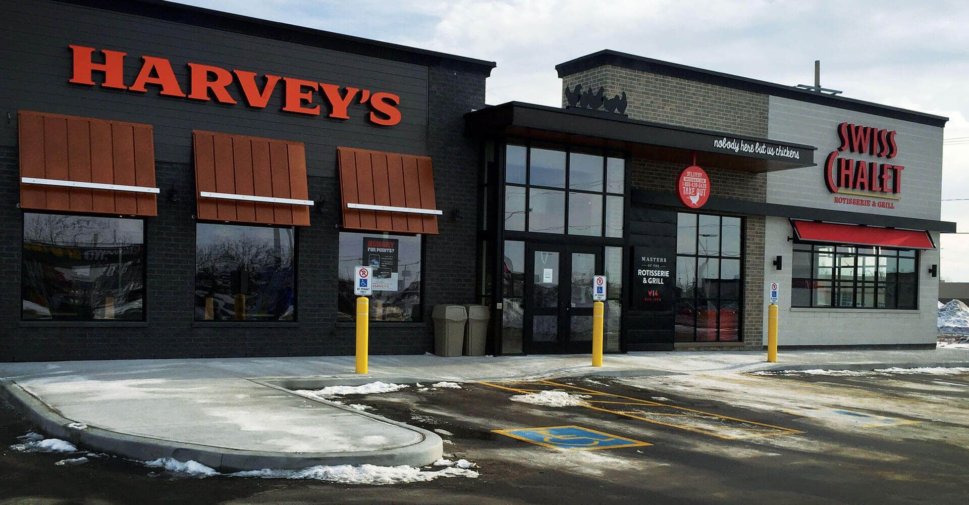 A large building with the word harvey 's on it
