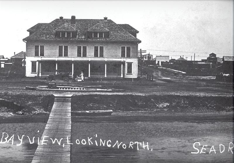 A black and white photo of bayview looking north
