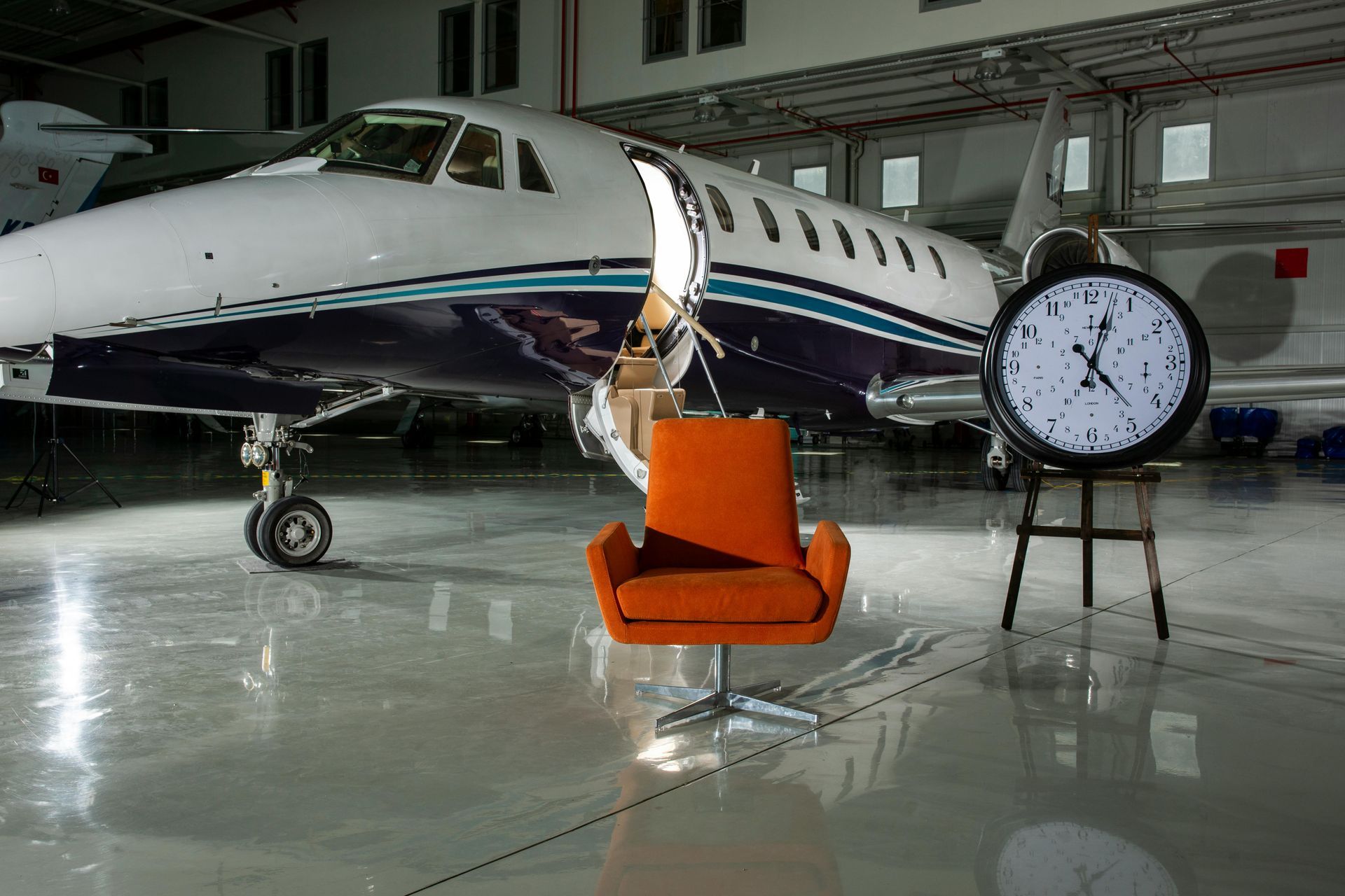 Citation Excel in Manger with chair to discuss Aviation SEO services