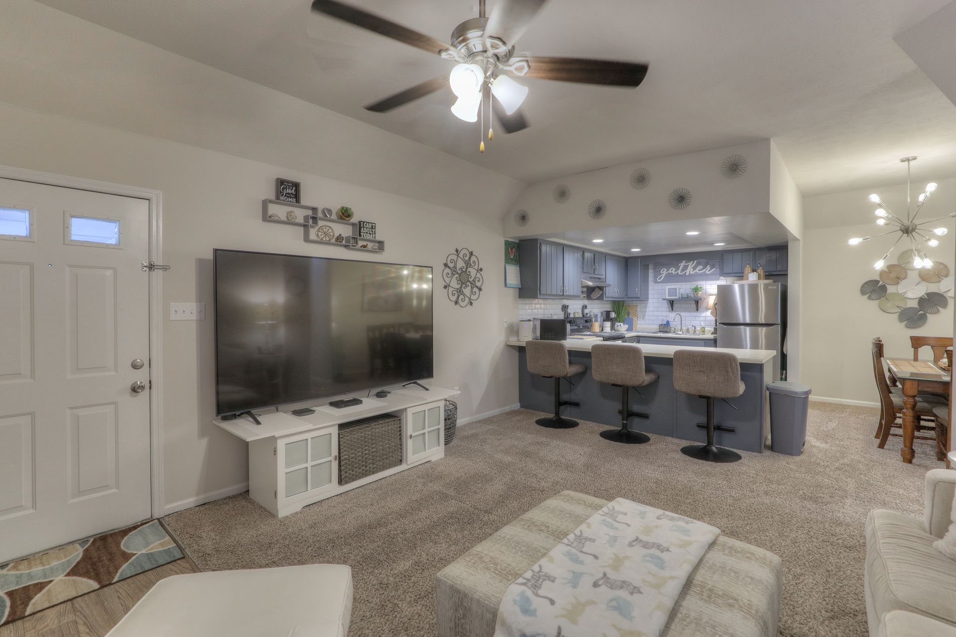 apartments oak ridge kitchen