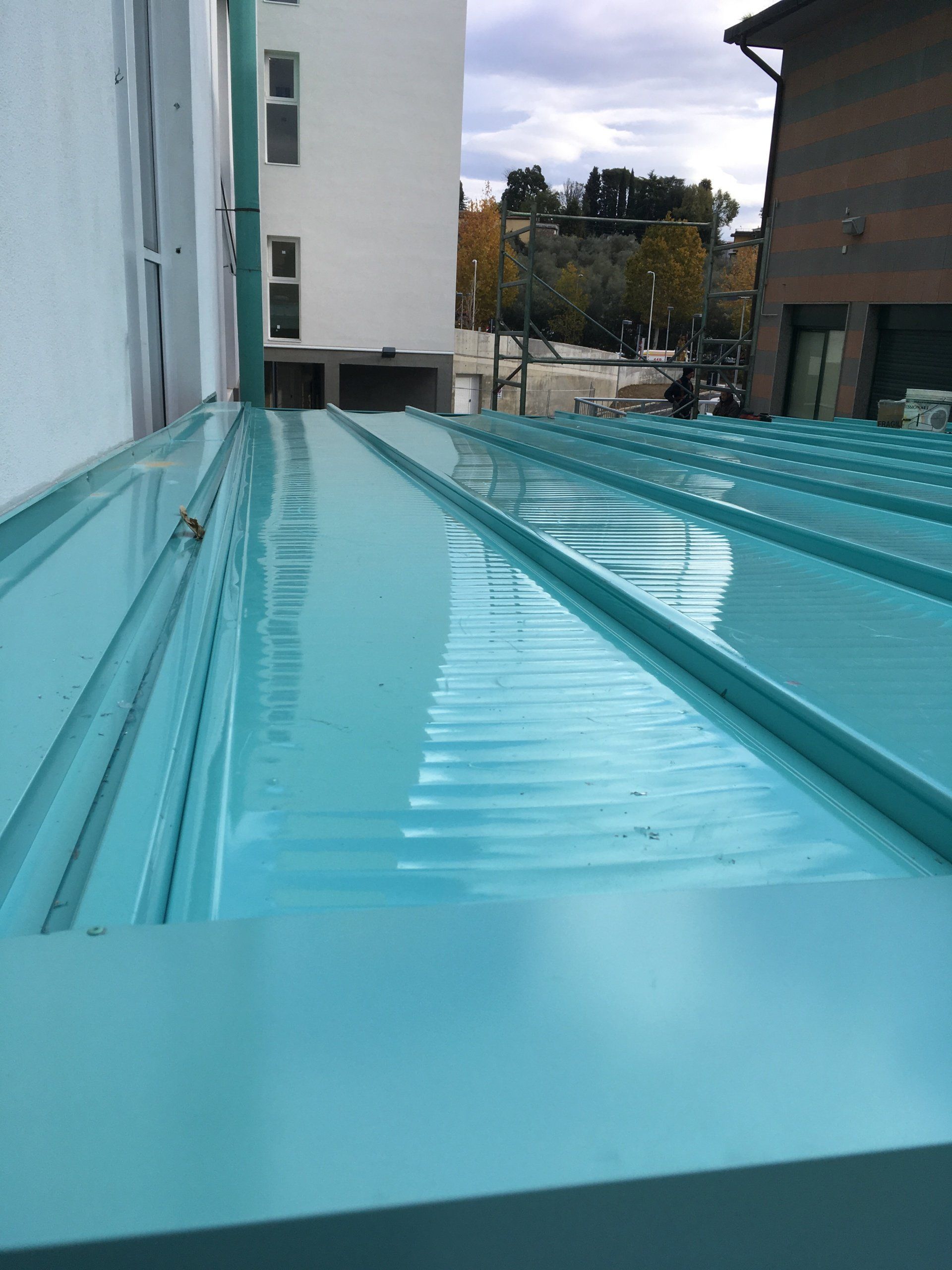 copertura in alluminio aggraffato