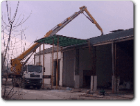 vettura con macchinario per lavori edili