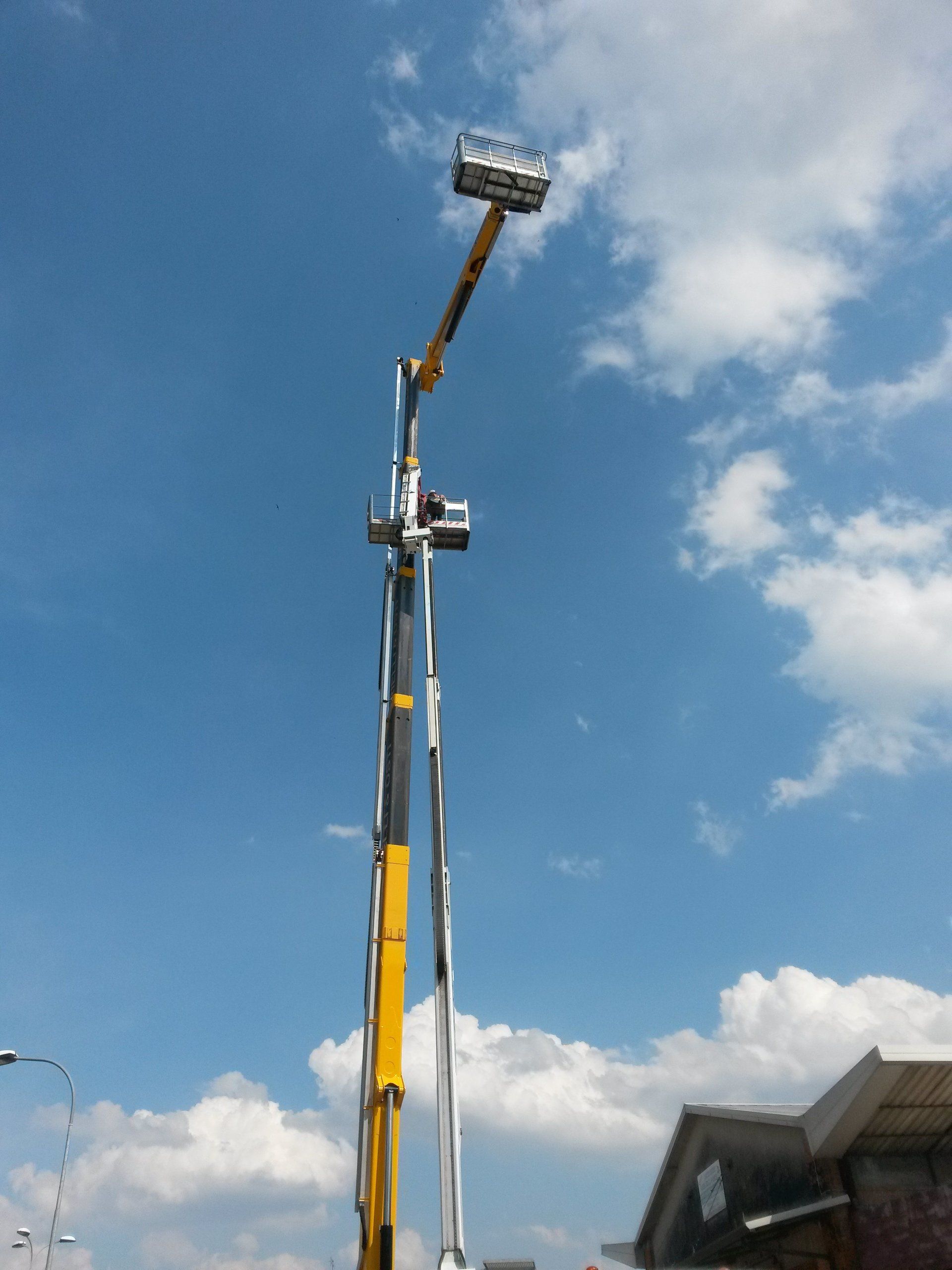 Piattaforma altezza massima 56 e 28 mt