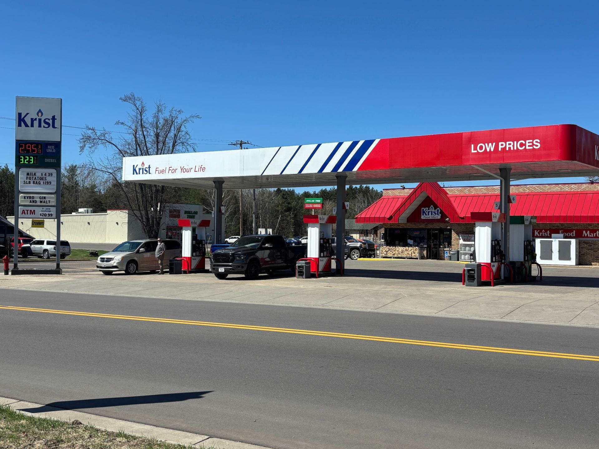 Gas Station Crandon, WI, Krist Oil