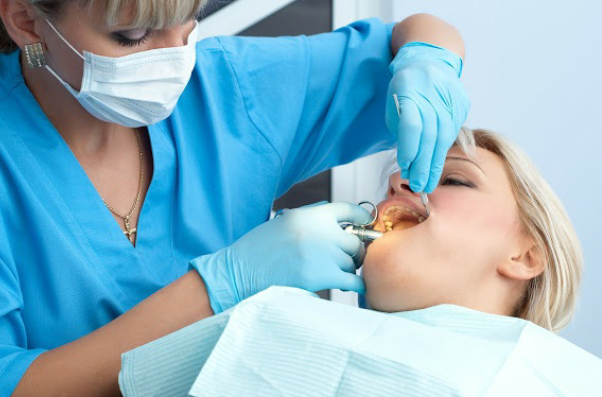 Dentist Check Up On A Girl's Teeth — Venice, FL — Davis & Beyer DDS PA