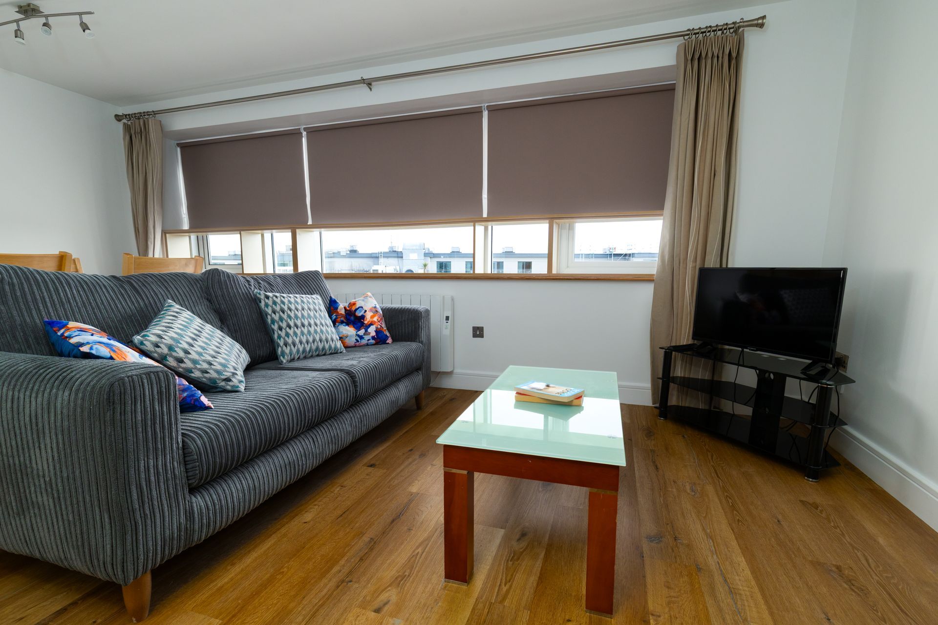Geata Na Cathrach Galway Lakeside Apartment Living Room