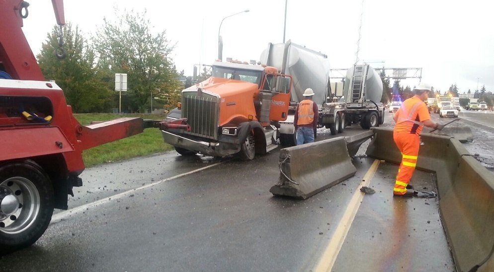 Towing Orange Truck — Seattle, WA — Gary's Westside Towing