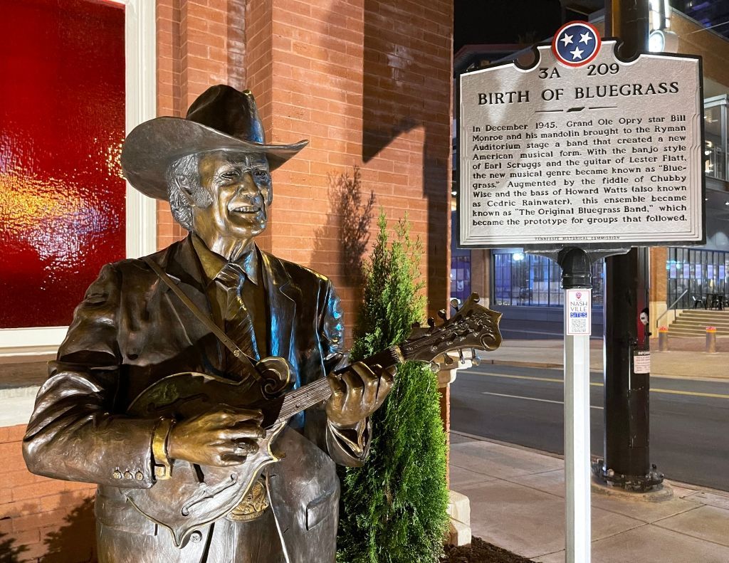 Bill Monroe statue outside the Ryman Auditorium