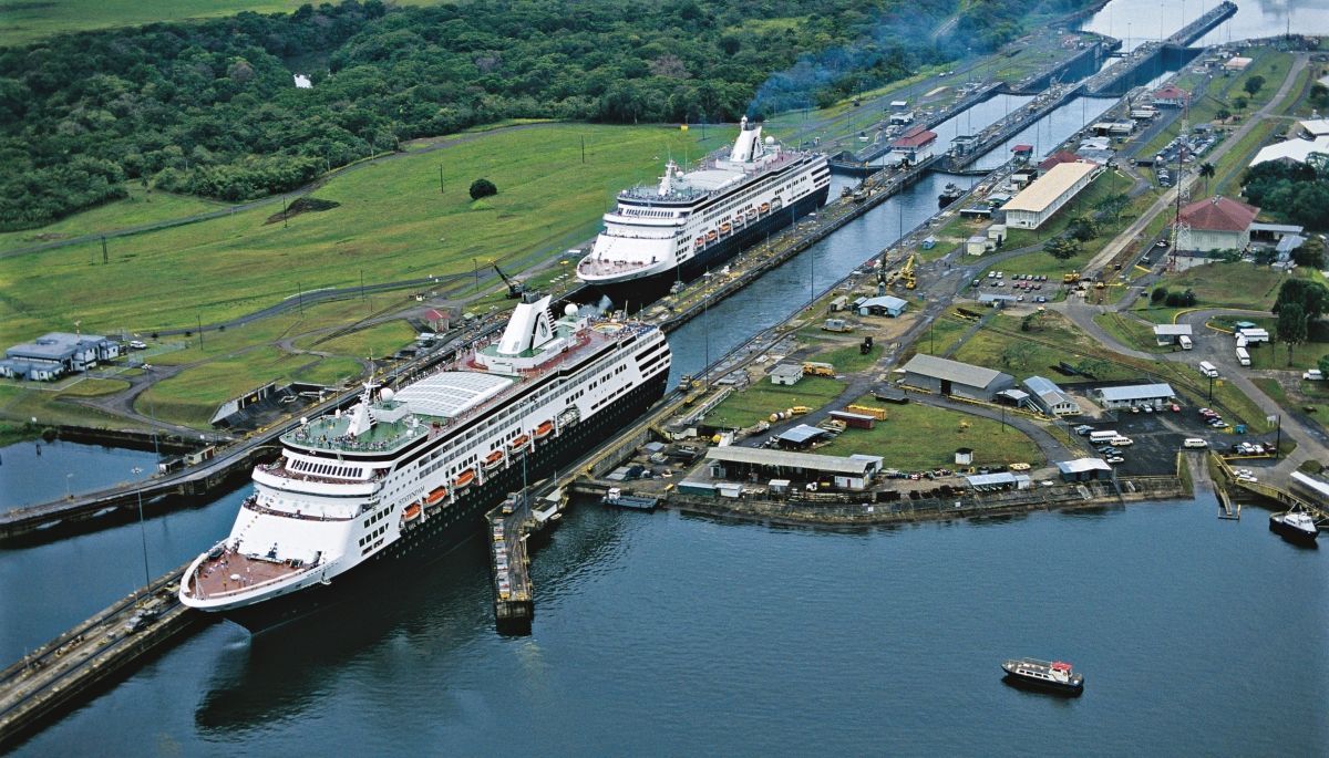 Cruise Ships in the Panama Canal