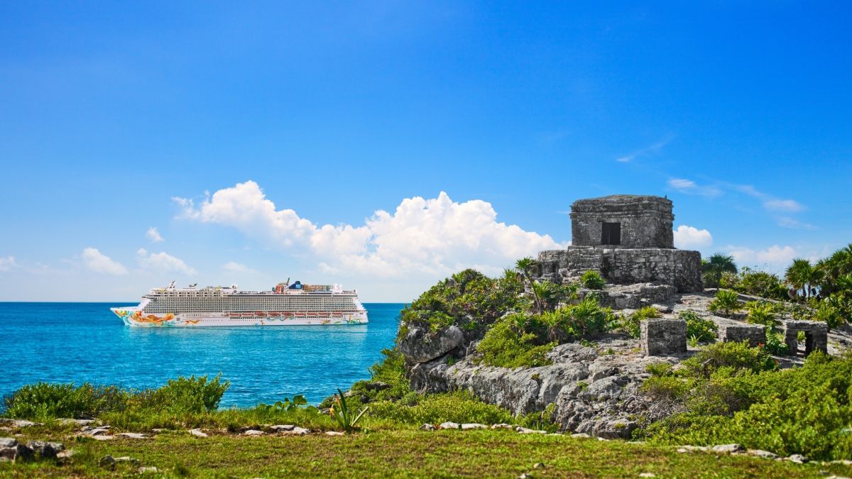 Cruise ship in the Caribbean