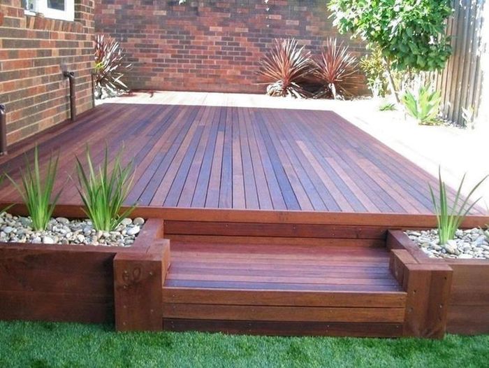 A small and sharp looking deck we built for a customer in downtown Rochester, NY