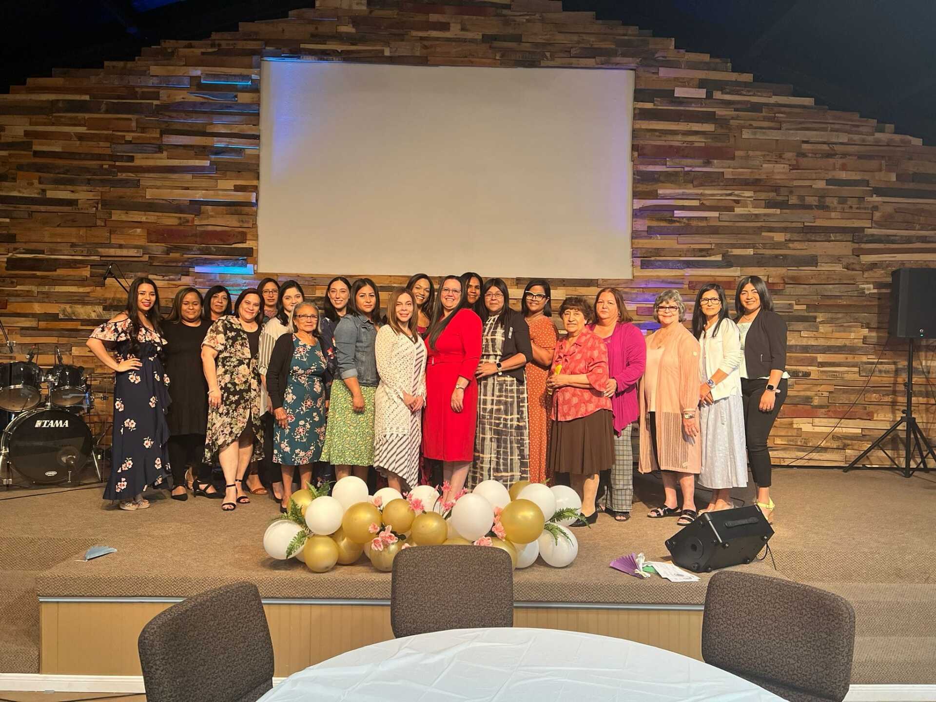 Iglesia Cristiana Cerca de Mi | Iglesia La Familia de Dios Fort Worth