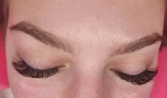 Beautiful Lady with Eyelashes — Newtown, PA — Bally Beauty