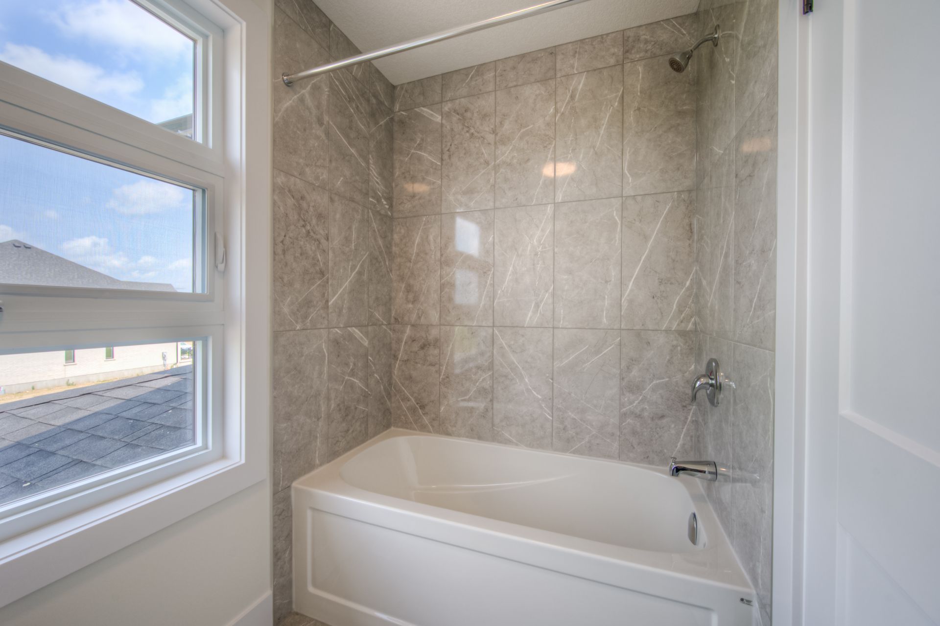 Arlington Meadows Model Home - located on 28 Munn Street, Paris ON