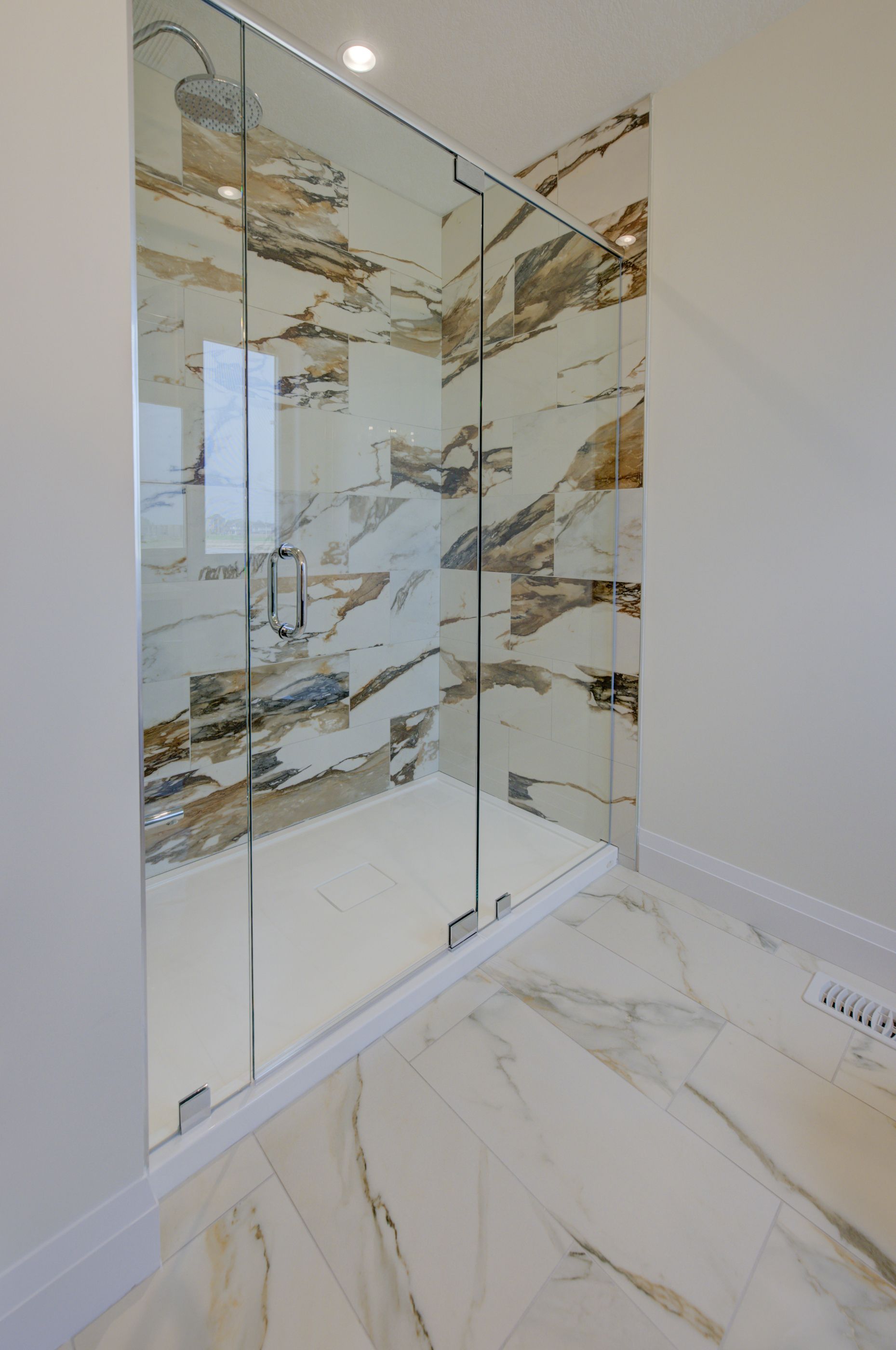 Move-in ready single detached home in Stratford, ON - 345 Bradshaw Drive