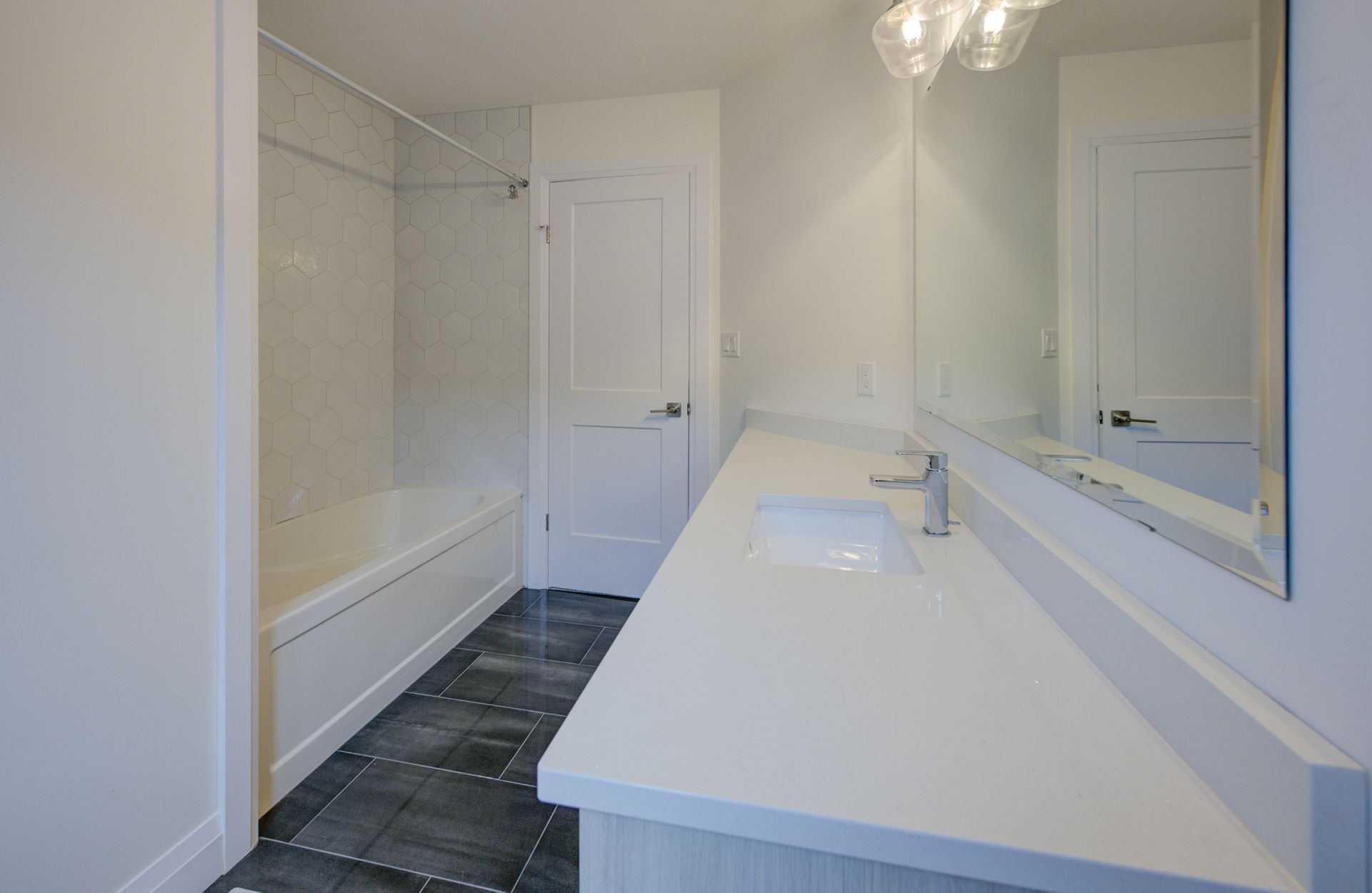 Move-in ready single detached home in Stratford, ON - 345 Bradshaw Drive