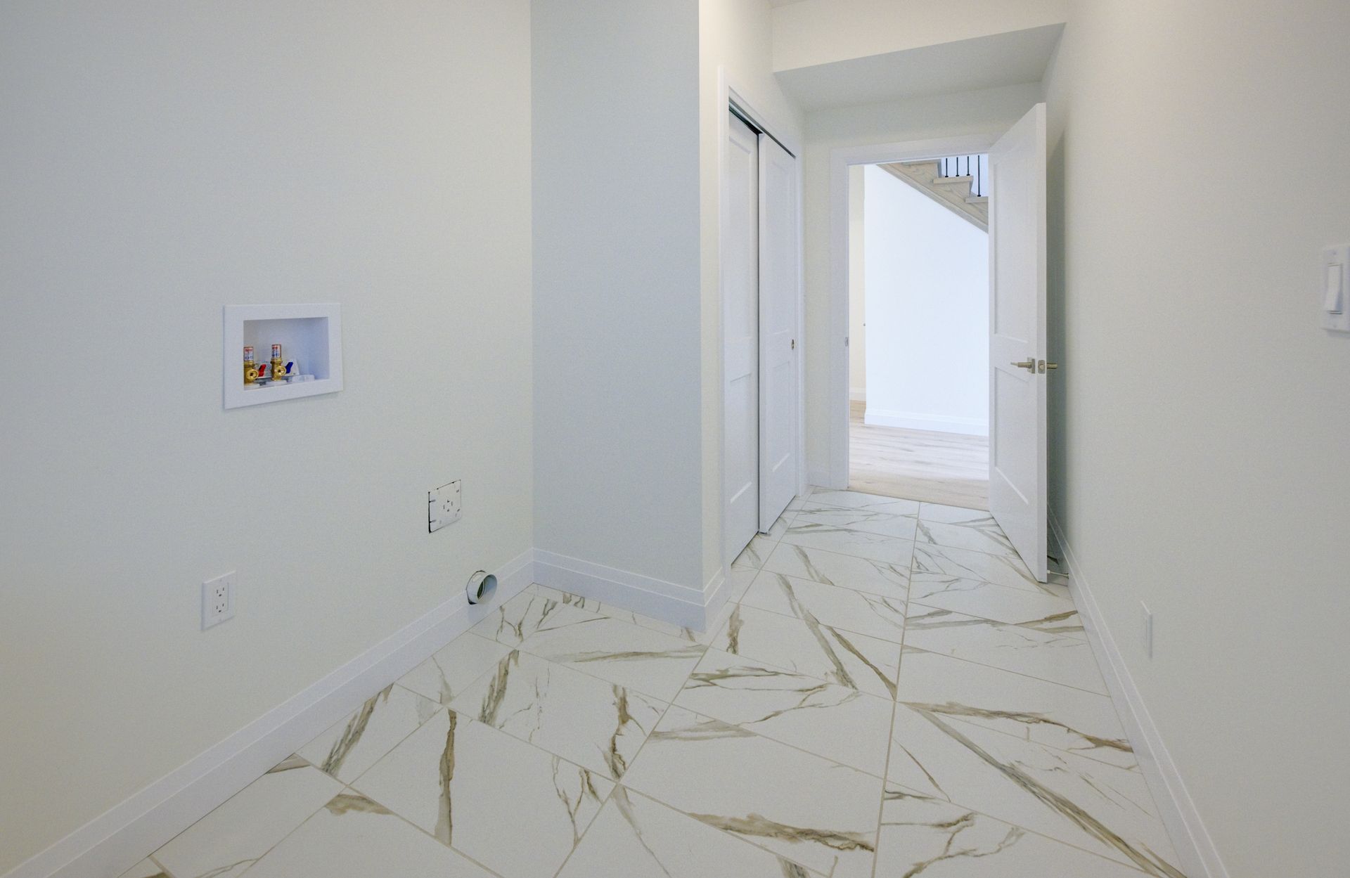 Move-in ready single detached home in Stratford, ON - 345 Bradshaw Drive