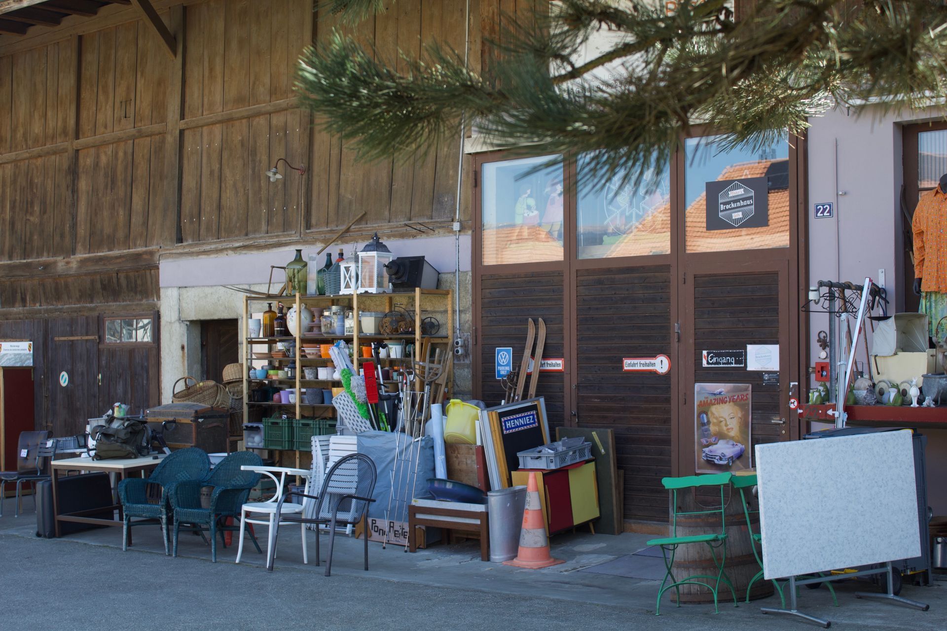 Aussenansicht Brockenhaus Gals