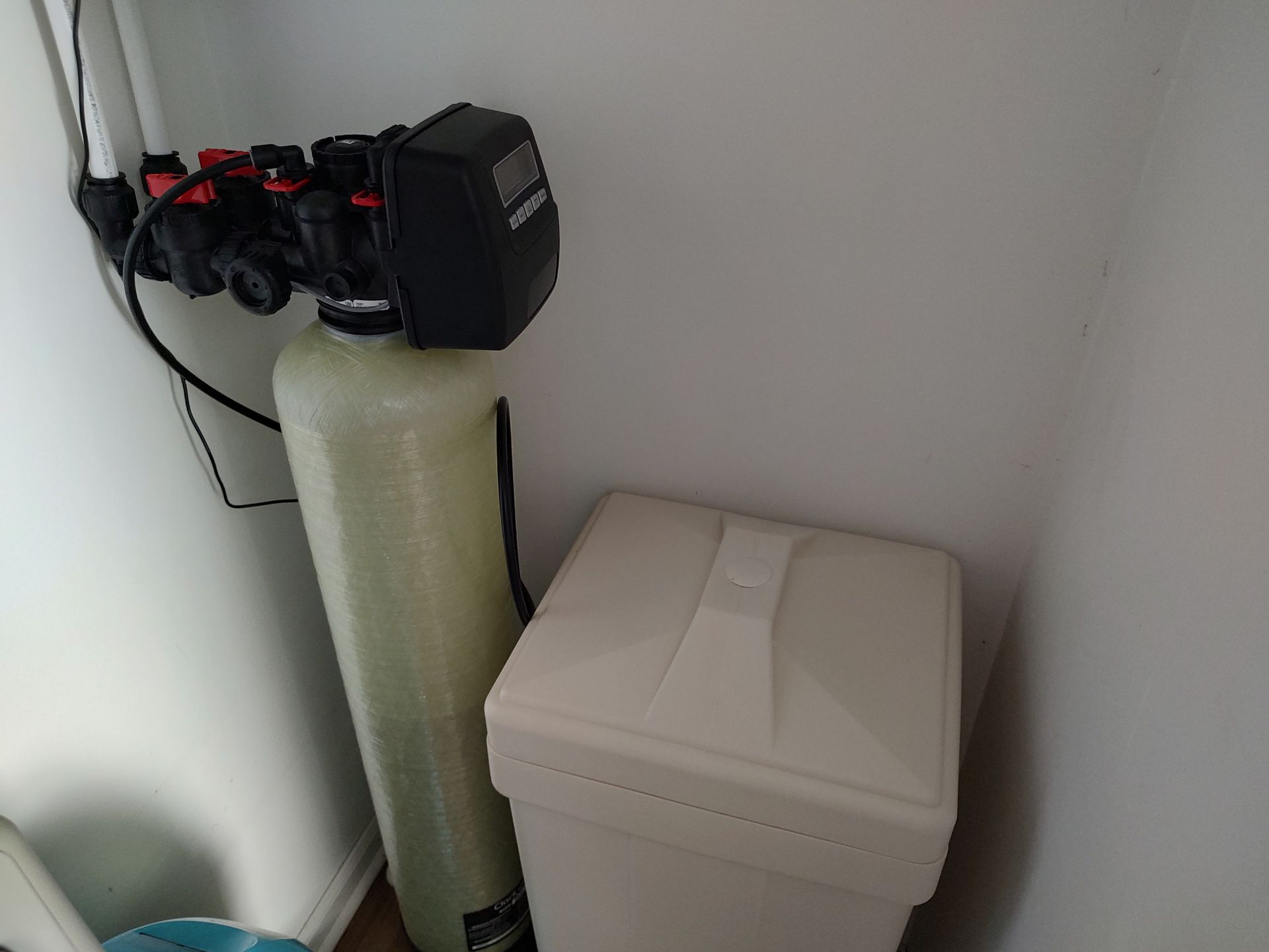 Eddies house soft water system