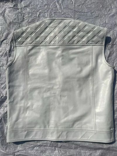 Black Iron & Pine Riding Vest All White