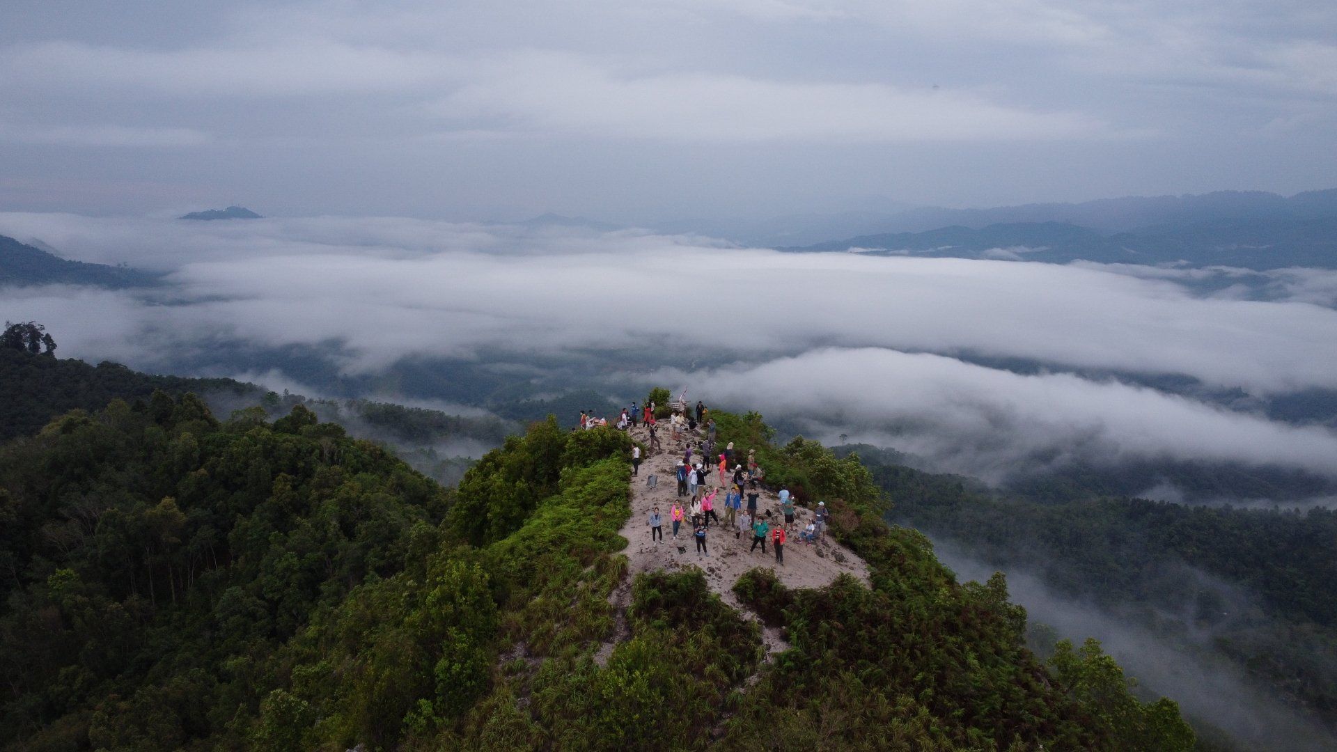 เบตง-อัยเยอร์เวง-ฆูนุงซีลีปัต