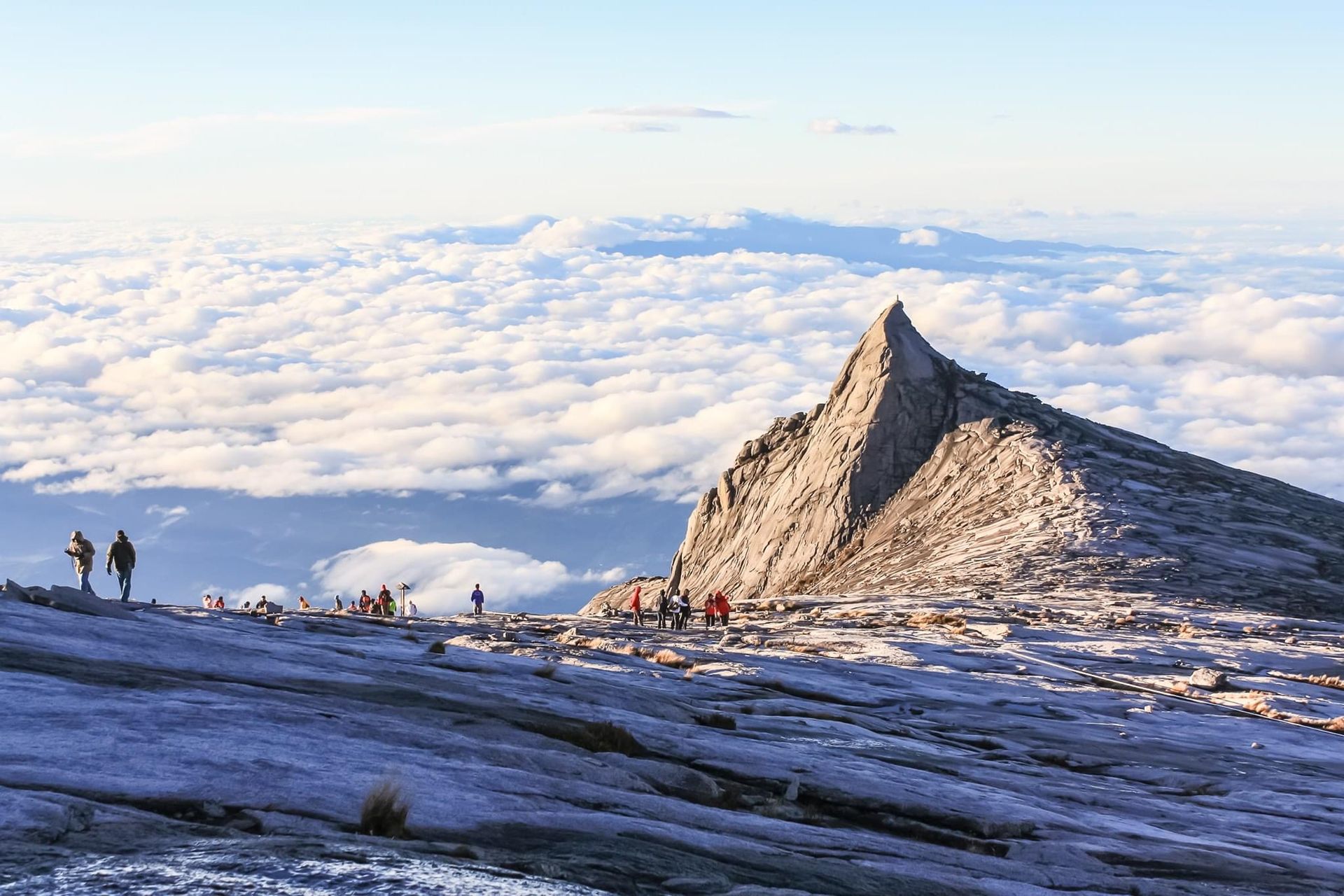 พิชิตยอดเขาคินาบาลู Mt.Kinabalu | มาเลเซีย