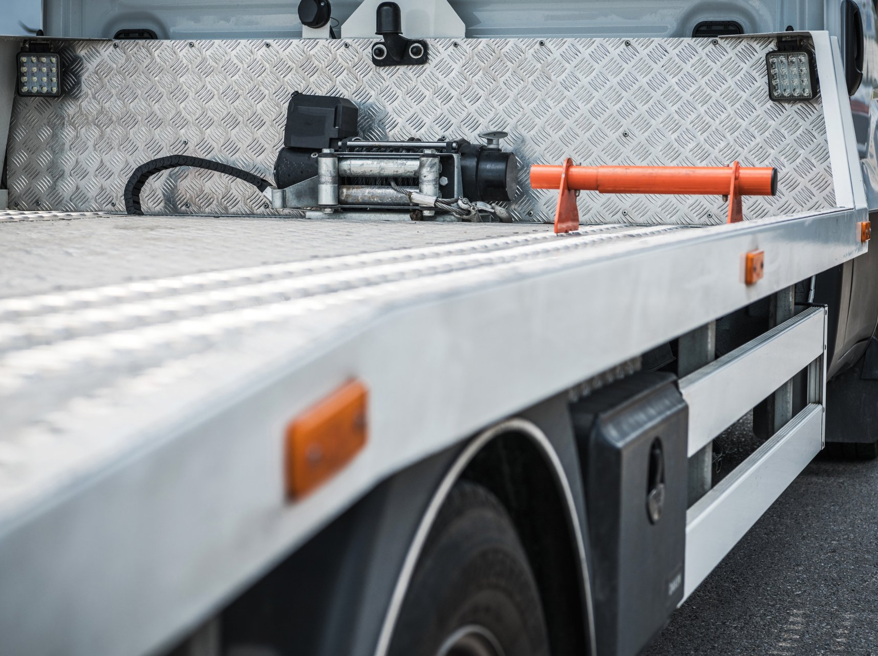 tow truck bed