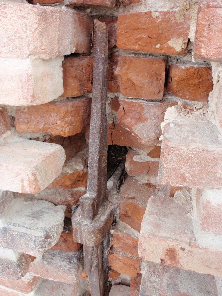 Particular key cap of the chain at level three