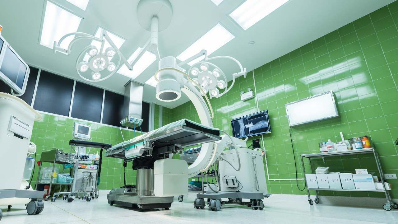 Hospitals and medical offices cleaning