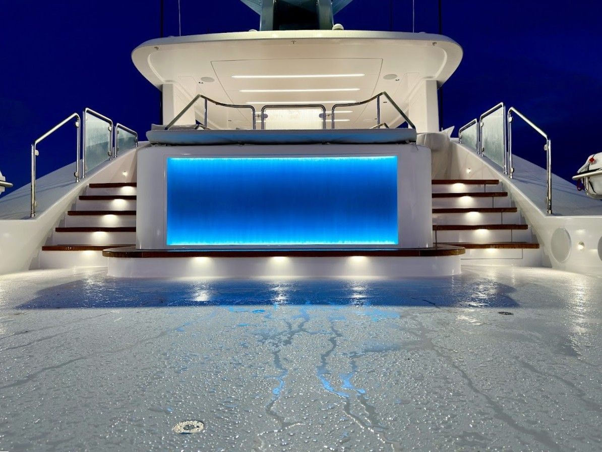 Westport 35m yacht with Stainless rails by Tanner Manufacturing