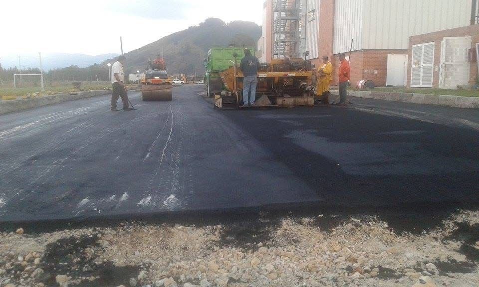 PAVICOLOMBIA Y ASFALTOS SAS